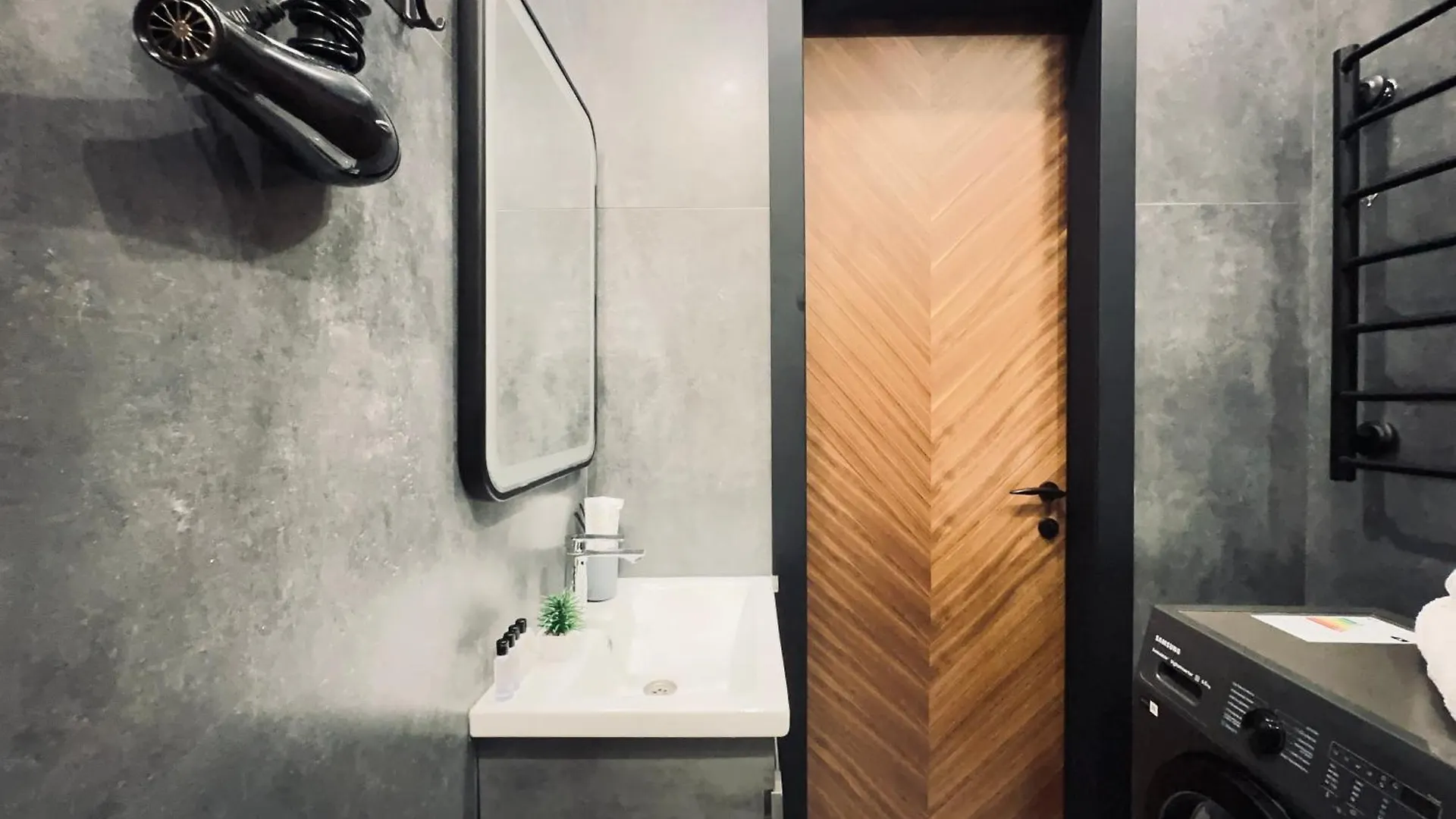 Comfort City Almaty Apartment