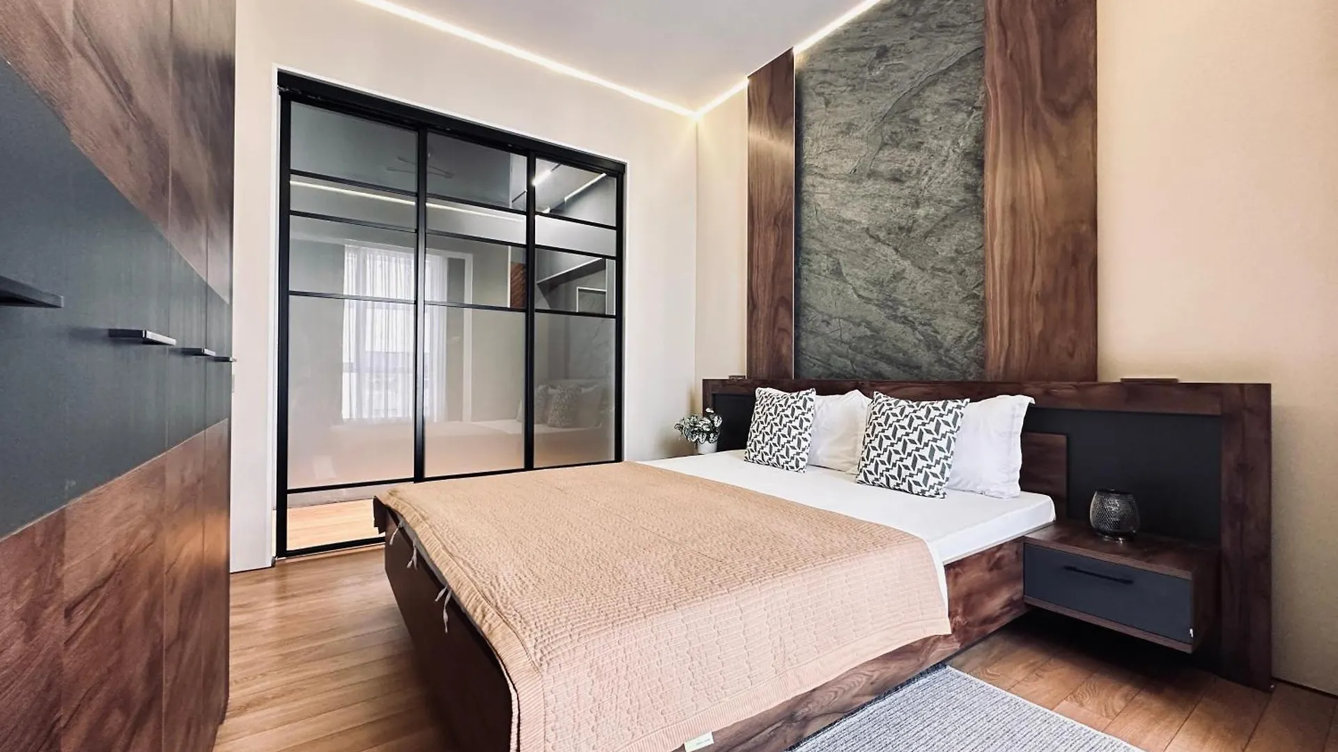 Comfort City Almaty Apartment